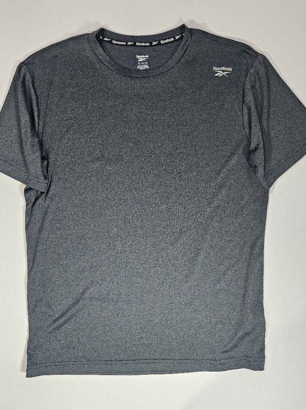 Reebok‎ Athletic T-Shirt Mens Size Medium Grey Activewear Workout Tee